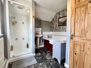 Bathroom- click for photo gallery